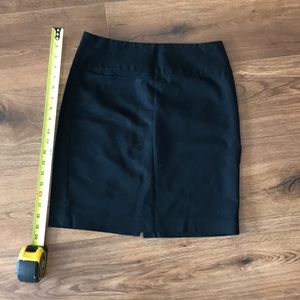 Banana Republic black pencil skirt